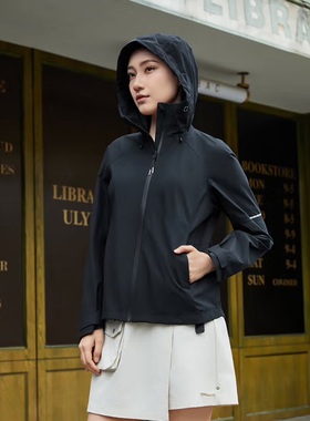 探路者TABBBM82824-G01X-AG2X女子单层防水冲锋衣户外轻量化