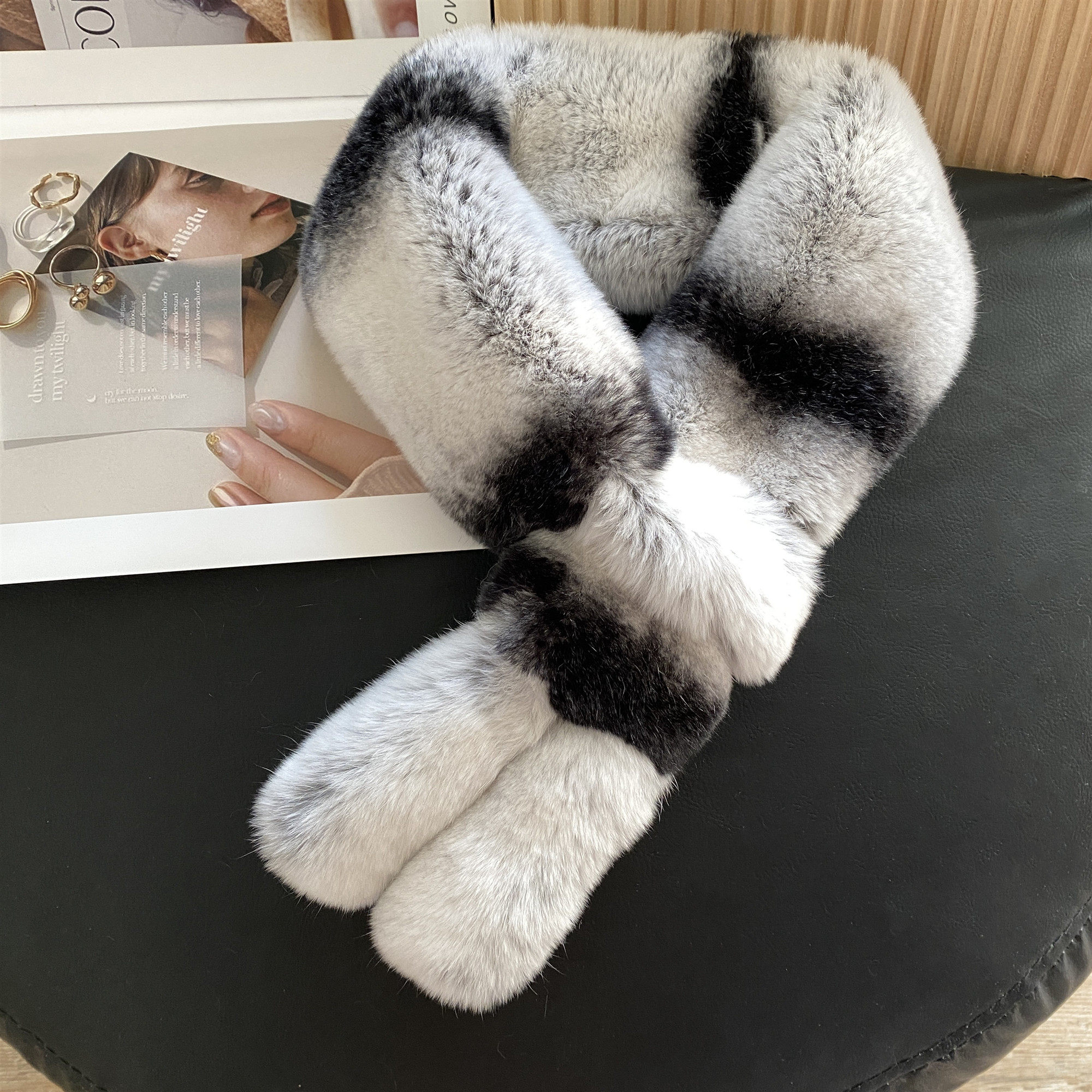 百搭獭兔毛加厚双面围脖保暖