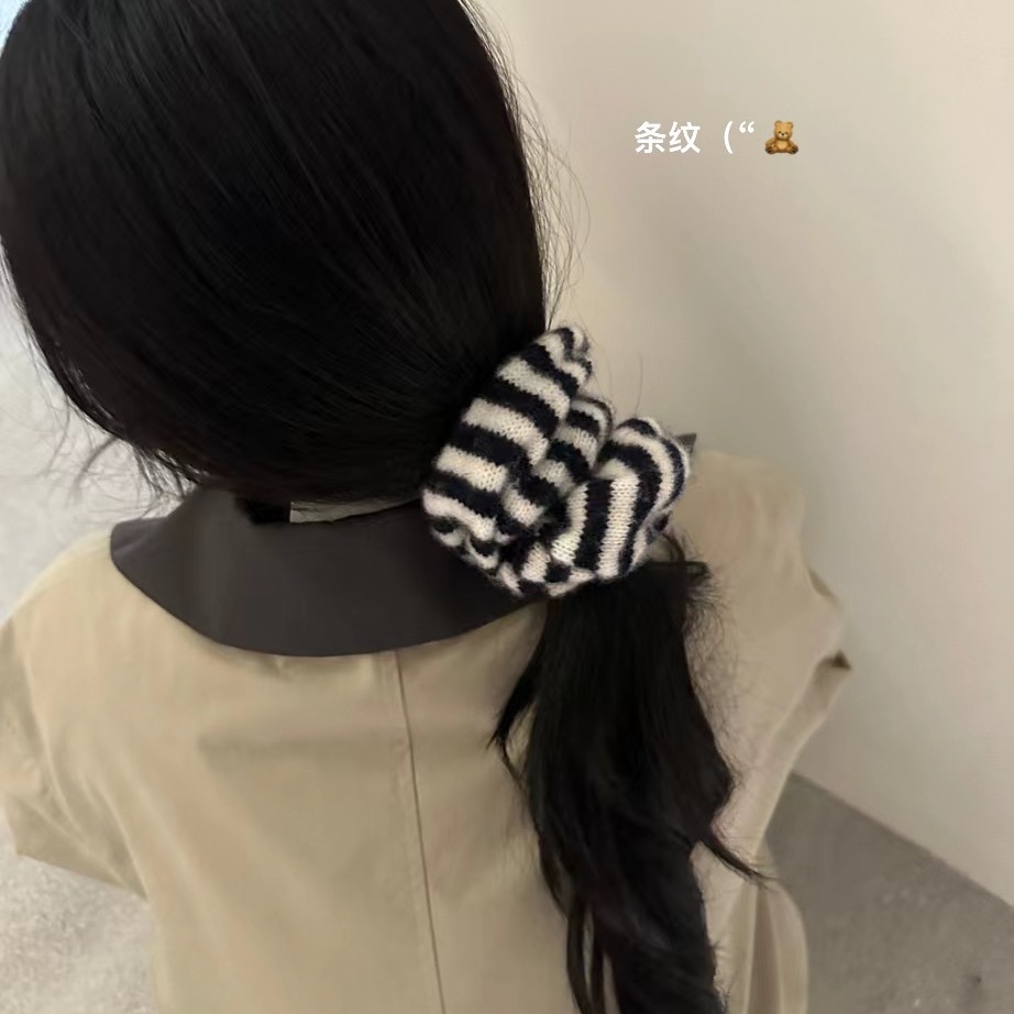 BOHHE/BM韩国条纹羊毛针织弹力发圈大肠发绳秋冬温暖毛绒质感发饰