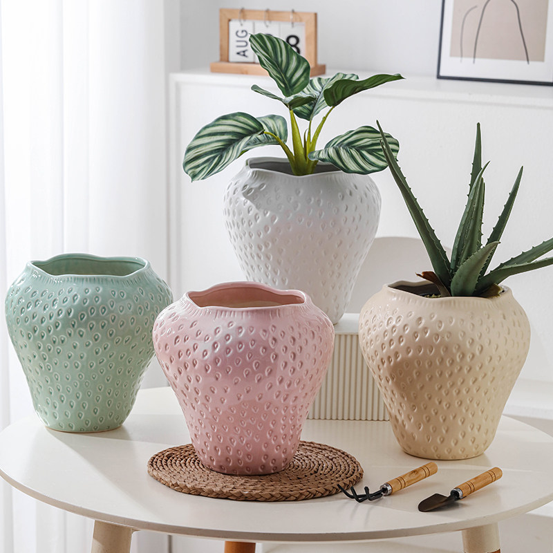 新品草莓陶瓷花盆桌面阳台家卧室