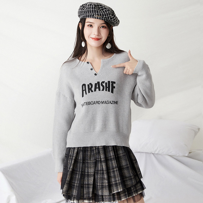 2025年冬Outlets正品 高端MS系列拼色字母图案上衣套头长袖毛衣女