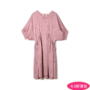 2025年夏装Outlets专柜 WP系列 衬肤显白优雅气质蝙蝠袖V领连衣裙