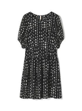 奥特莱斯品牌折扣 HH夏装2025新款 时髦五分袖中裙修身潮款连衣裙