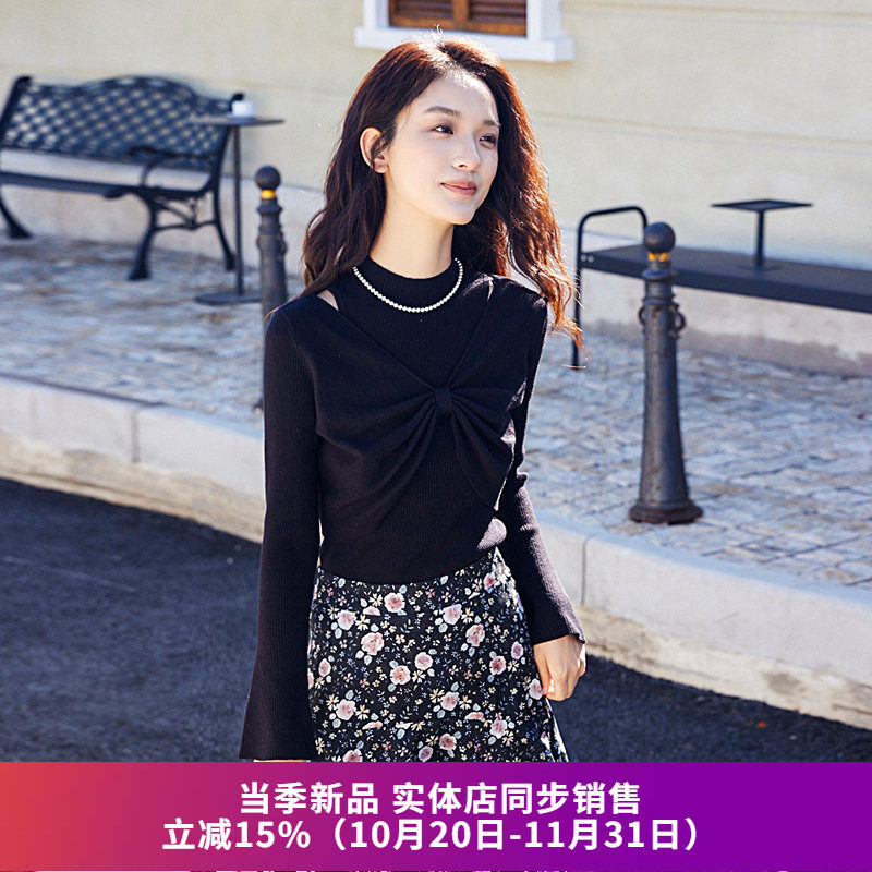 露肩法式蝴蝶结扭结针织衫