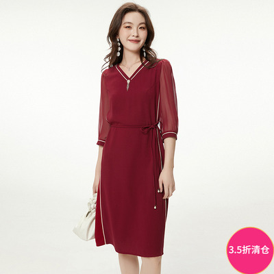 气质中裙系带修身连衣裙