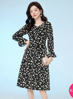 奥特莱斯品牌折扣 UW春装新款专柜正品 细碎花楹短裙高级感连衣裙