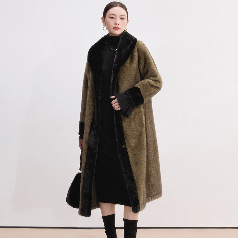 Outlets专柜撤柜正品 DR冬装新款黄金绒大衣加长款撞色毛呢外套女