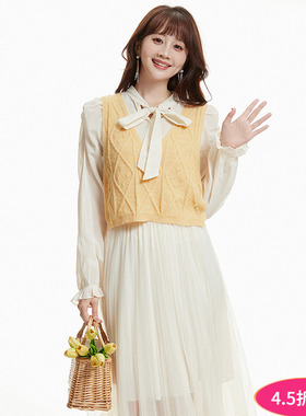 2025年秋装Outlets专柜 AM系列 针织马甲+套头长袖衬衫两件套装女