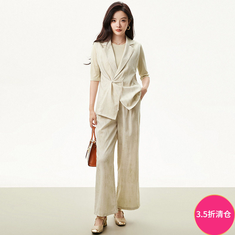 2025年秋装Outlets专柜 LH系列西装马甲+上衣+高腰长裤三件套装女