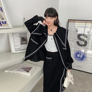 设计感小众海军领上衣开叉半身裙两件套春秋前卫时髦小香风套装女图片