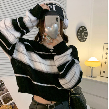 日系复古软糯条纹短款毛衣女2023秋冬小众设计感宽松百搭针织外套