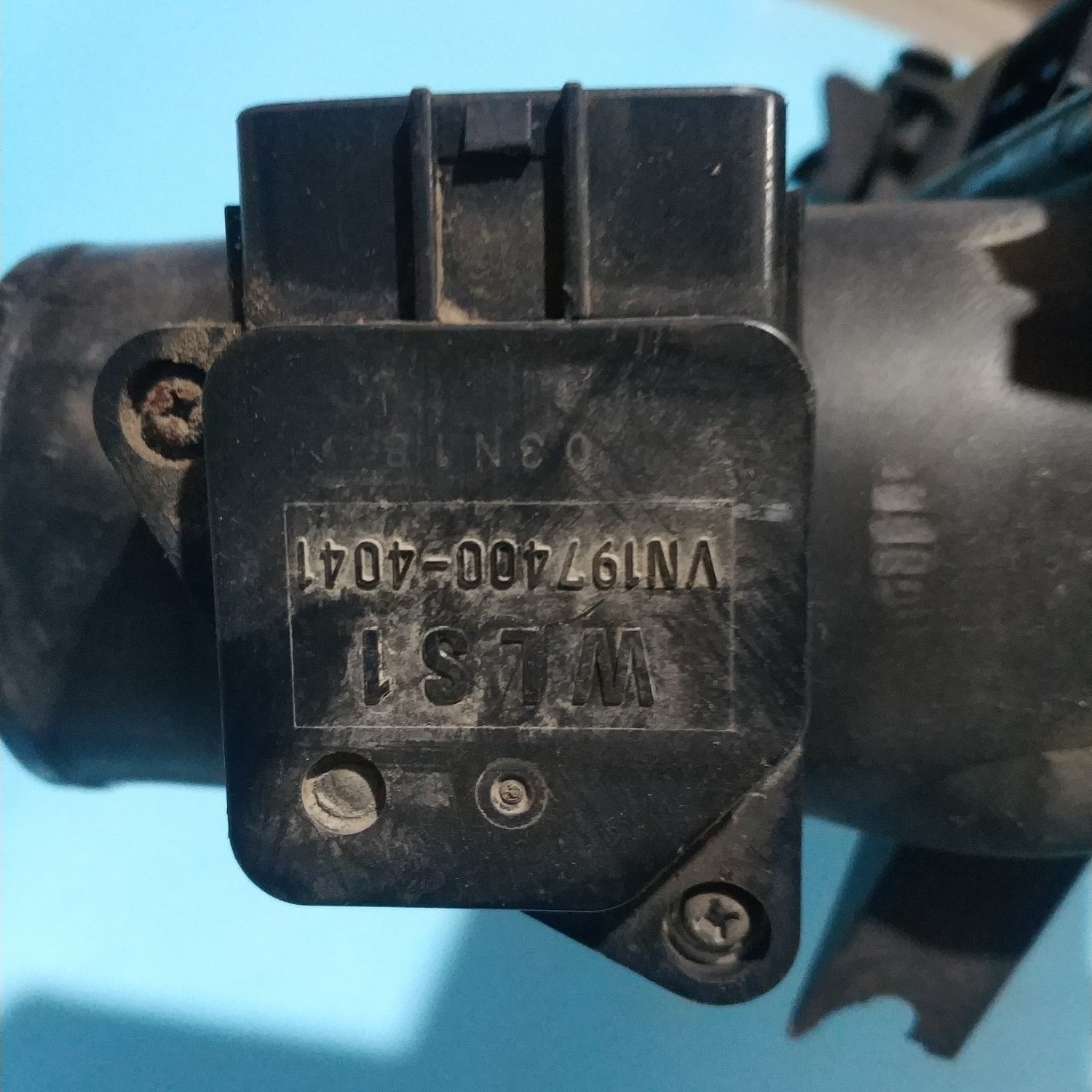 适用马自达3马三星骋嘉年华空气流量计流量器 VN197400-4041 WLS1