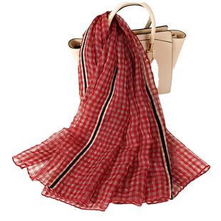 今年新款正品真丝羊毛格子围巾女款春秋冬薄款丝巾妈妈酒红色围脖