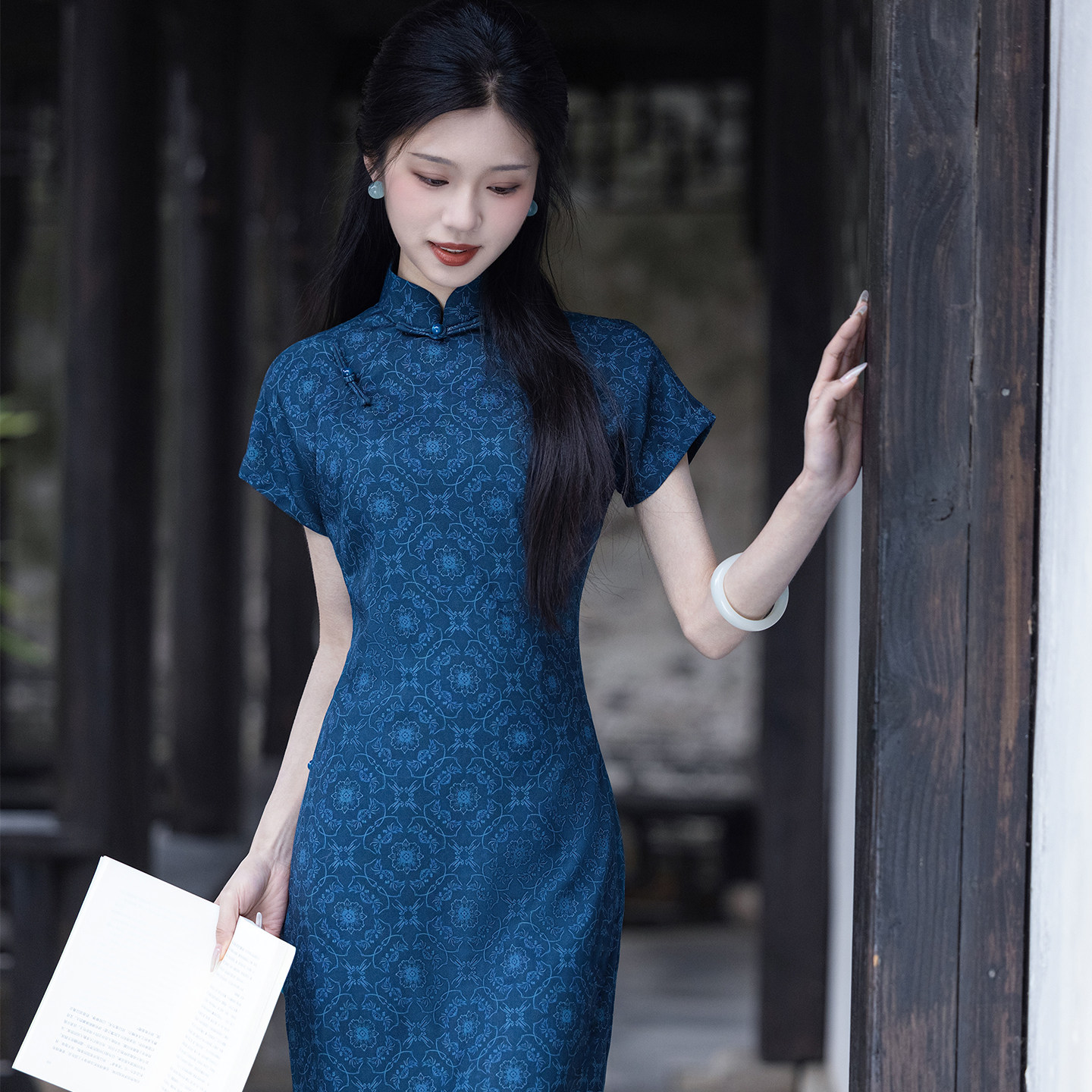 南风知古法旗袍全开襟蓝色显白复古新中式连衣裙2026新款气质高端,女装/女士精品,旗袍,淘宝优惠券,粉丝福利购,淘宝优惠卷