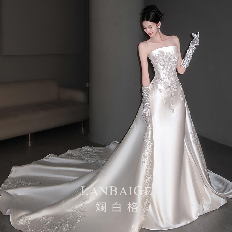 斓白格新款复古气质新娘结婚抹胸鱼尾主婚纱女长拖尾奢华蕾丝闪钻