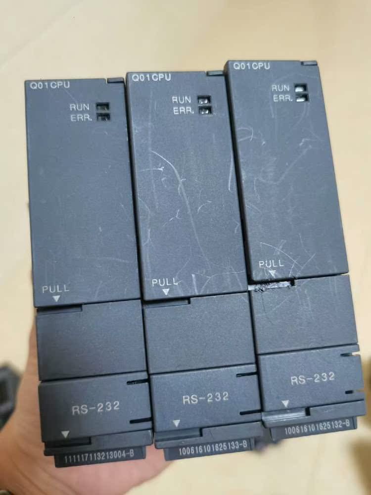 三菱Q01CPU拆机三件