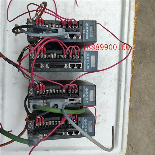 金田科技jS900-0R7SI,0.75KW,220V。成色