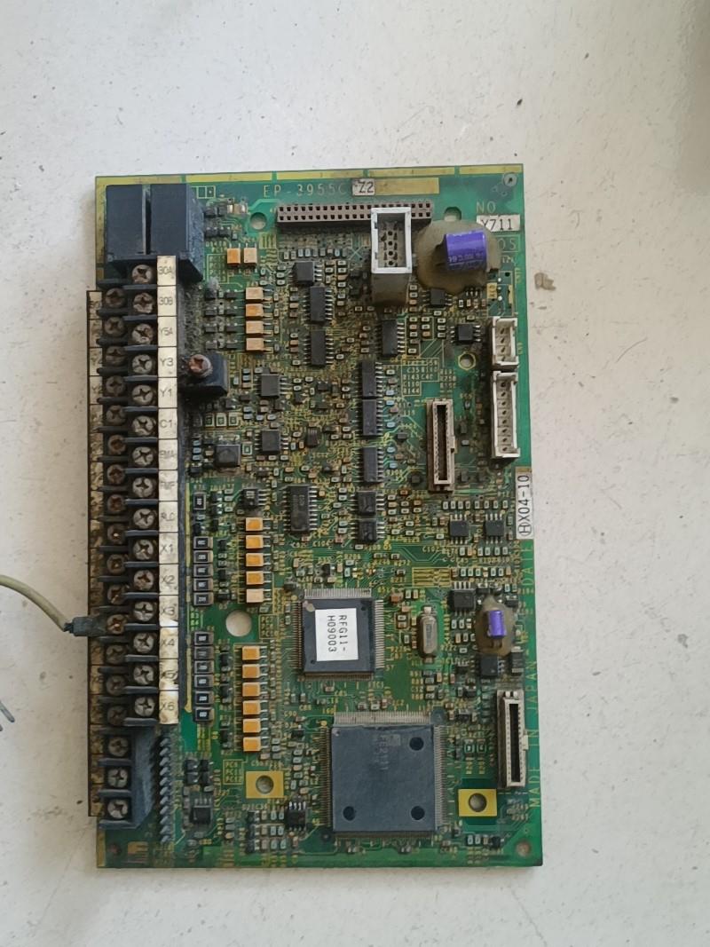 富士变频器G11主板八成新ep-3955c