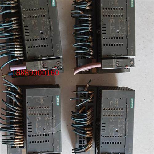 西门子132-1BH00-0XB0还有一台外壳破损的看好