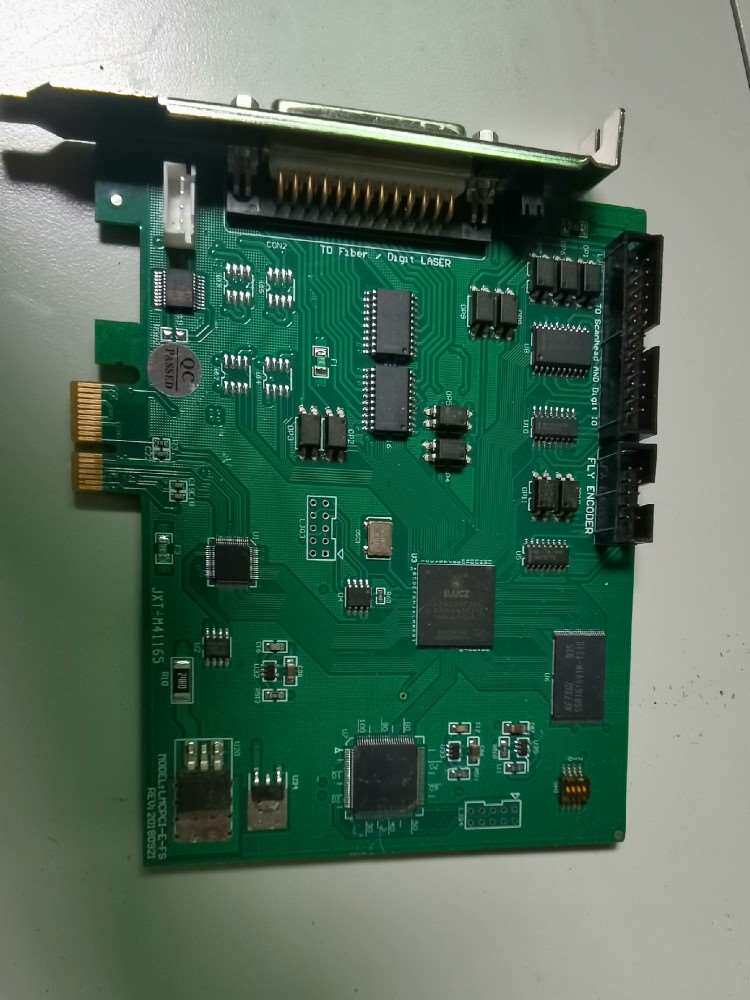 金橙子打标卡,LMCPCI-E-FS.质量包好,就一个,实物