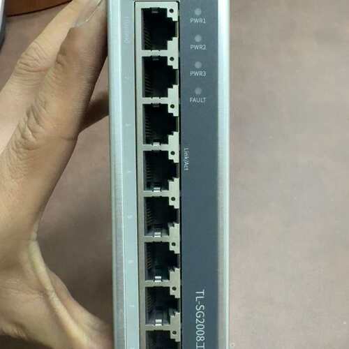 TP-LINK工业级交换机，型号TL-SG2008，8口千兆(议价）
