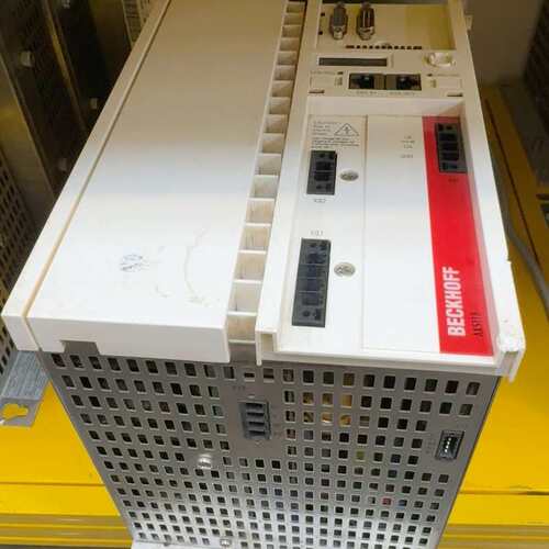 倍福BECKHOFF驱动器，型号AX5118-0000，三相(议价）