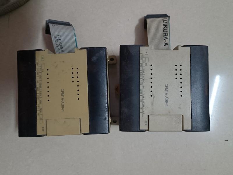 欧姆龙PLC模拟量模块型号CPM1A-AD041拆机实物