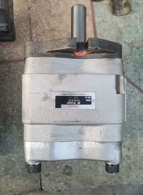 不二越齿轮泵油泵IPH-4B-25-20实物拍摄成色很好