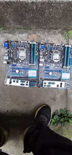 拆机华硕P8B75-V+i53470处理器有两套