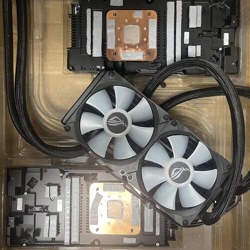 #散热器ROG 3090ti水猛禽散热器，冷排风扇(议价）