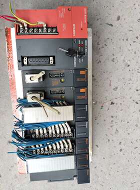 三菱PLCA1S61PN一个,A1SHCPU一个,A1SJ