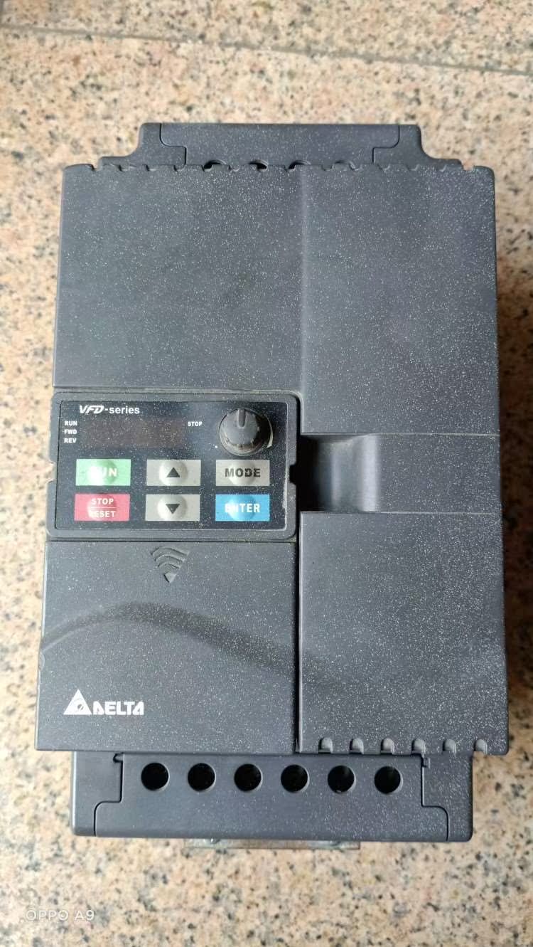 台达变频器VFD110E43A,二手拆机成色外观如图实物拍照
