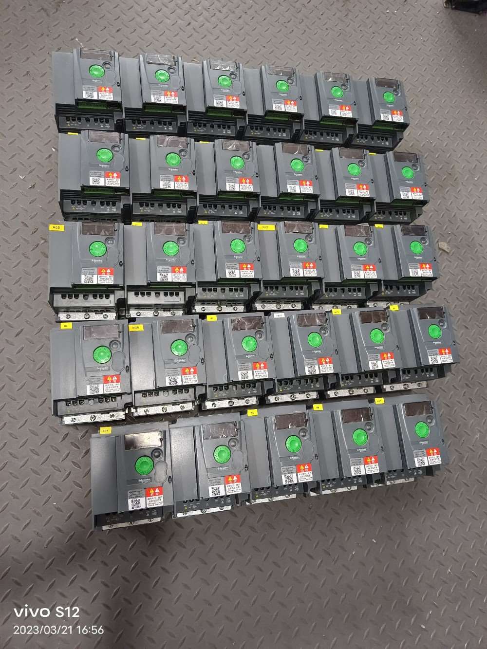 ATV310HU15N4A1.5kw380V6台