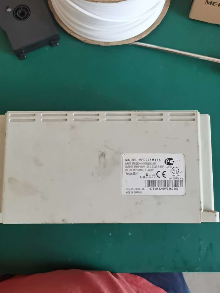 拆机台达变频器外壳变频器型号VFD075M43A图