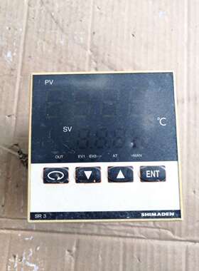 日本岛电温控仪SR3-8Y-1C二手拆机,实物拍摄,包邮包好