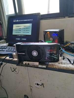 拆机迪兰恒进HD6790恒金版1G256bit需要的朋