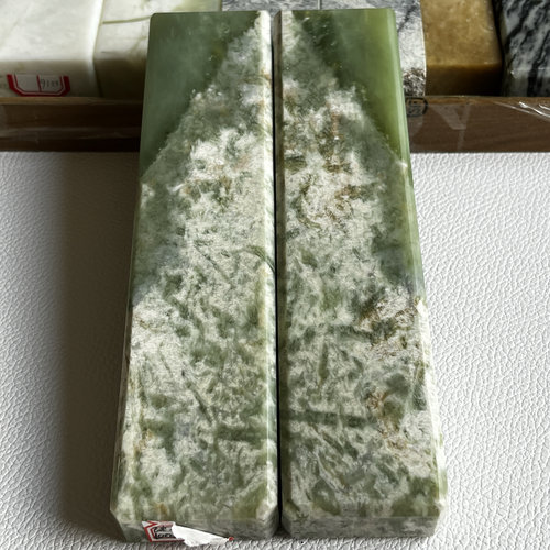 岫玉奇石镇尺竹叶初雪