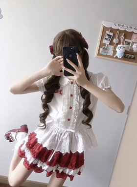 2026时尚白层次感美蕾丝收腰荷叶边短袖上衣女+红色波点蛋糕短裙