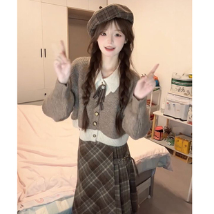 气质百搭休闲减龄POLO领假两件毛衣女秋冬新款短款针织衫宽松上衣