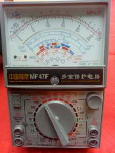 。震宇MF47F外磁指针式万用表MF47内磁机械式高精度防烧表