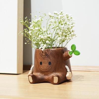 正品三角形实木笔筒创意收纳办公室桌面可盒爱比造型摆沙利木高件