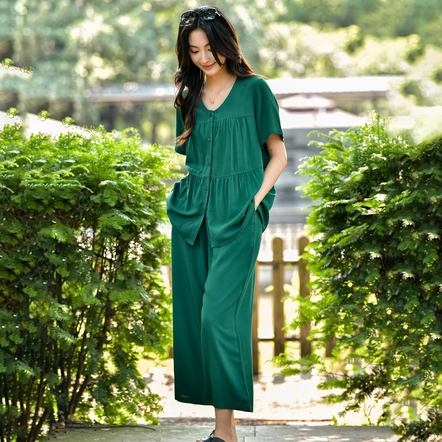 2026夏季新款棉绸套装宽松大码女人造棉纯色时尚家居服外穿两件套图片