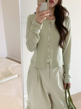 26年早春韩系复古百搭超显瘦葫芦门襟拼色假两件长袖T恤