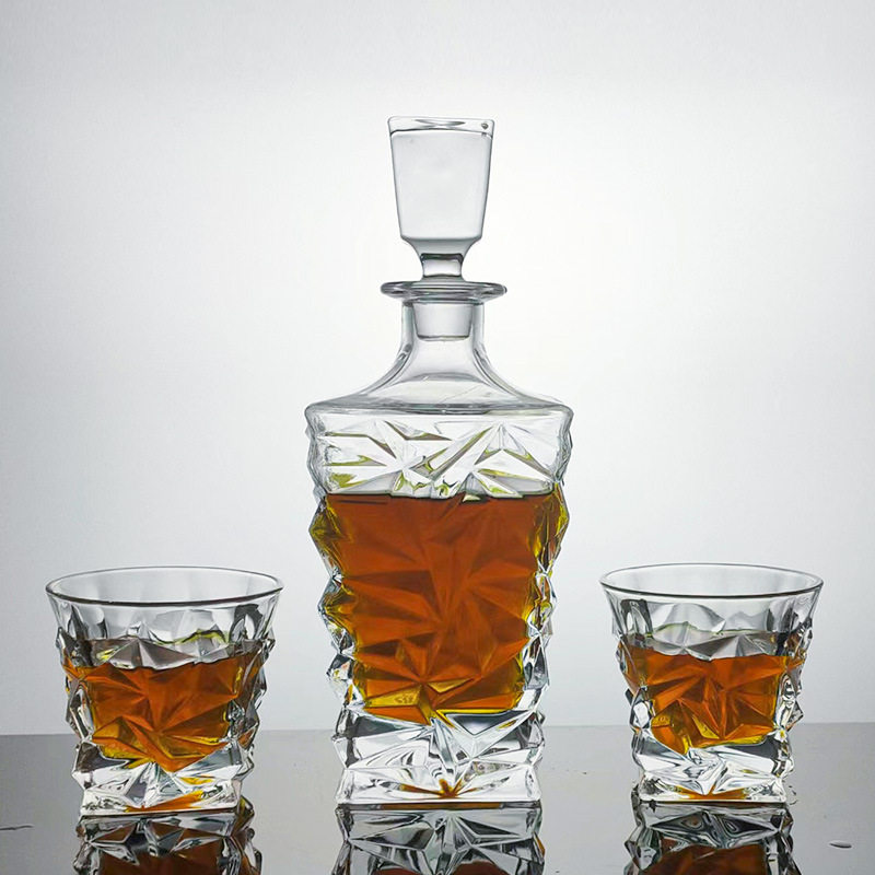 厂家直销威士忌酒樽水晶玻璃酒樽酒壶亚马逊热销款洋酒酒具套装图片