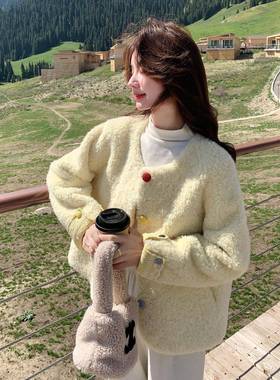 黄色奶fu龄版fu羊羔外套女小个子2025冬新款韩甜美减仿皮毛毛D006