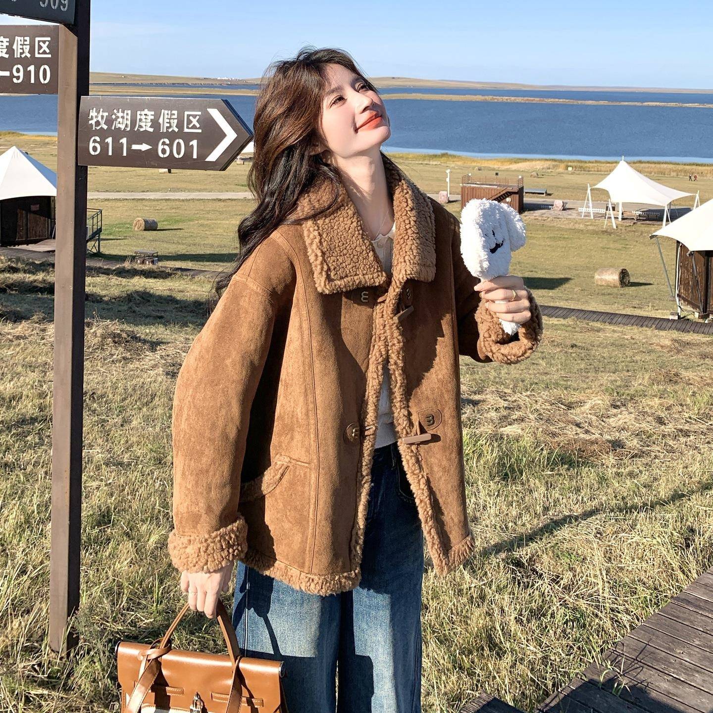 2B219-03复古美皮德韩系新翻领羊羔毛外套女冬款小个子拉加厚短款