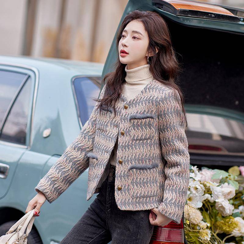 新款女秋冬羽绒服香气质显瘦BL8803-1名设计羽绒内胆小风媛外套