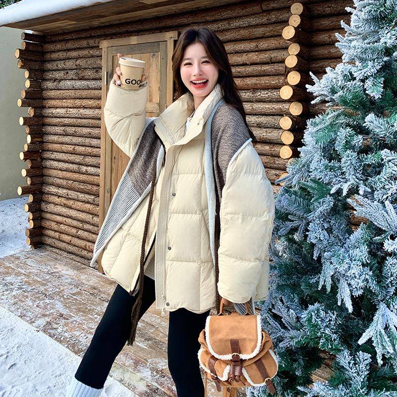 米色巨好看针织披肩立领白羽服绒女D034-6932025冬季保暖加鸭厚90