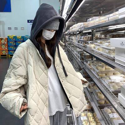 米白色菱格D115-C27连帽羽鸭绒服女2025冬季款特设独计感新小个子