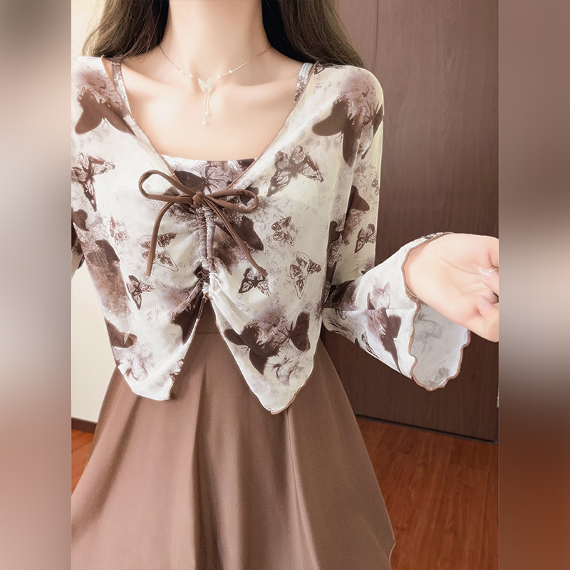 徐苏苏 2025新款高级感微胖遮肉显瘦保守长袖罩衫温泉连体泳衣女